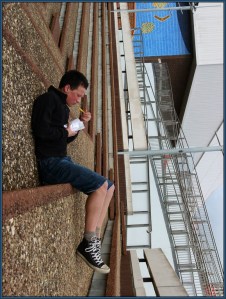 Sitting On A Wall - James Allan (Set)