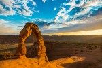 b07_ron-hassan-_delicate-arch-at-arches-national-park_set
