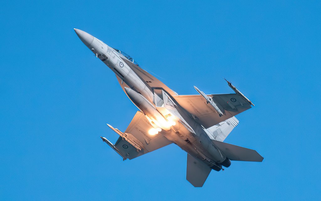 Susan Bell - F18 Shooting Flares