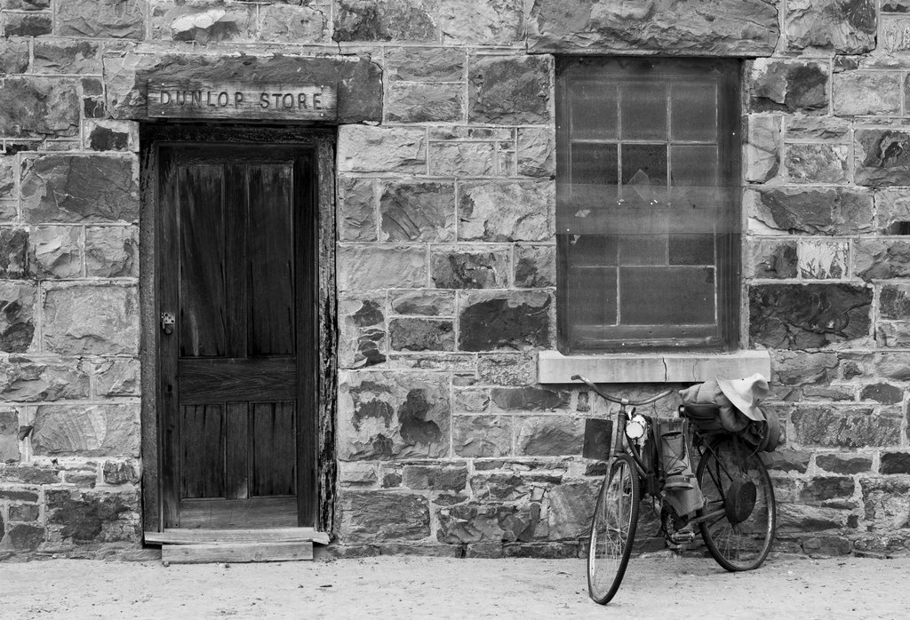 Steve Wallace - The Store, Dunlop Station