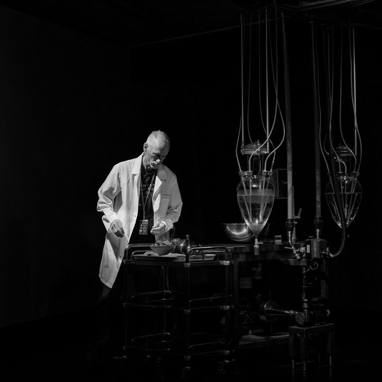 Judy Sara - Cloaca Machine