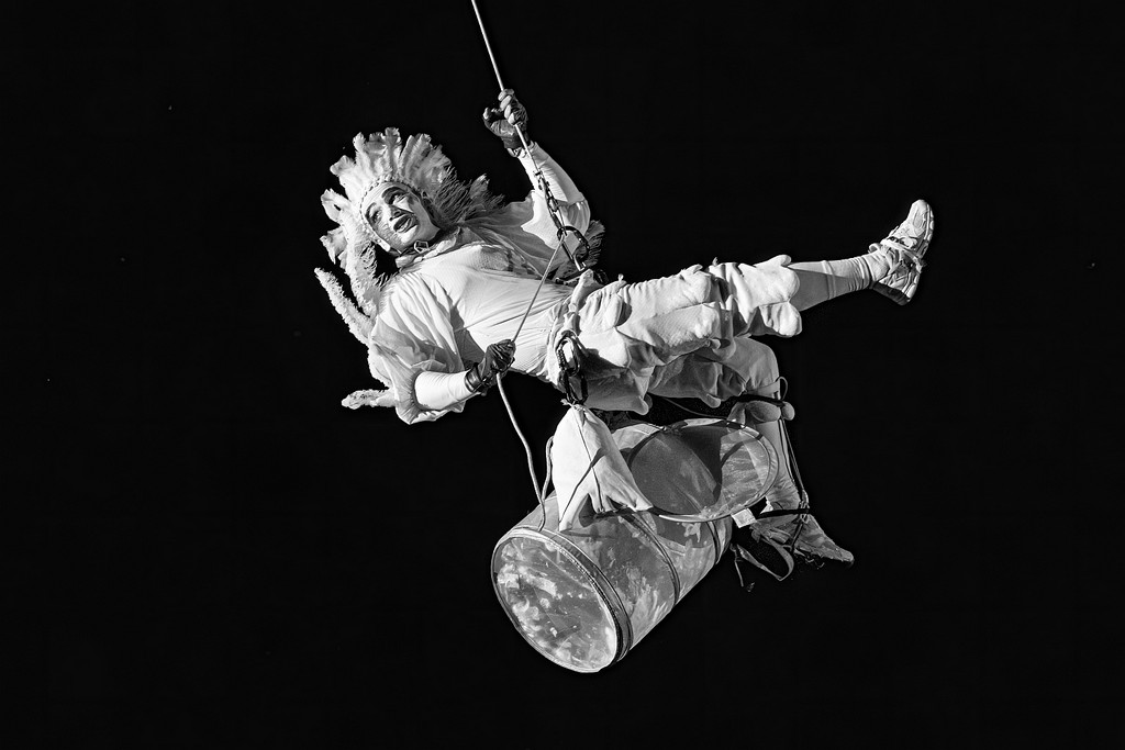 Michael Selge - Hanging Angel