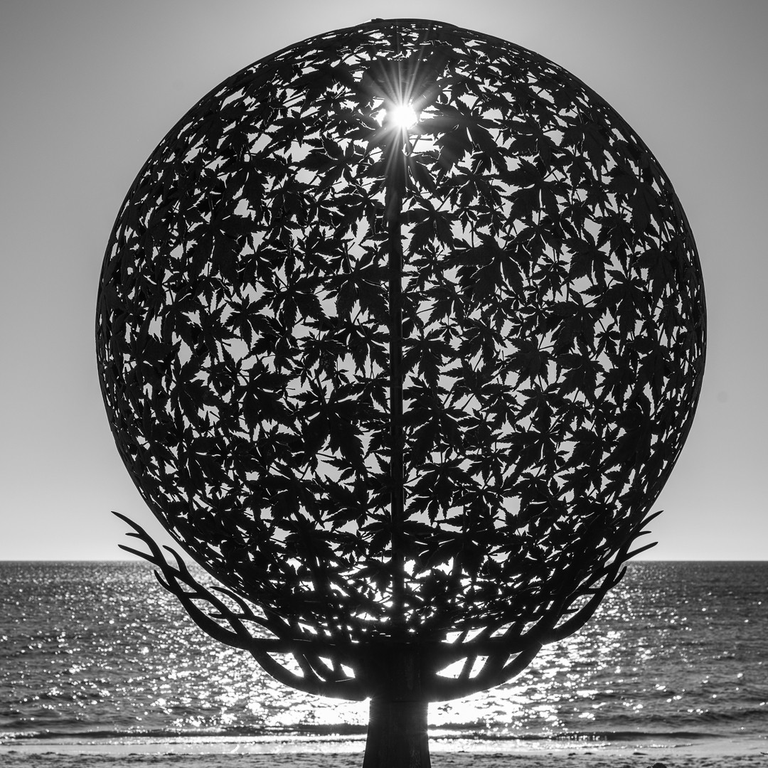 Michael Selge - Sphere