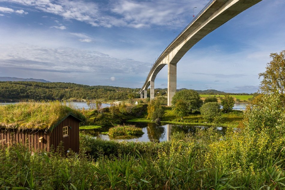 Angela Cogman - Saltstraumen Bridge