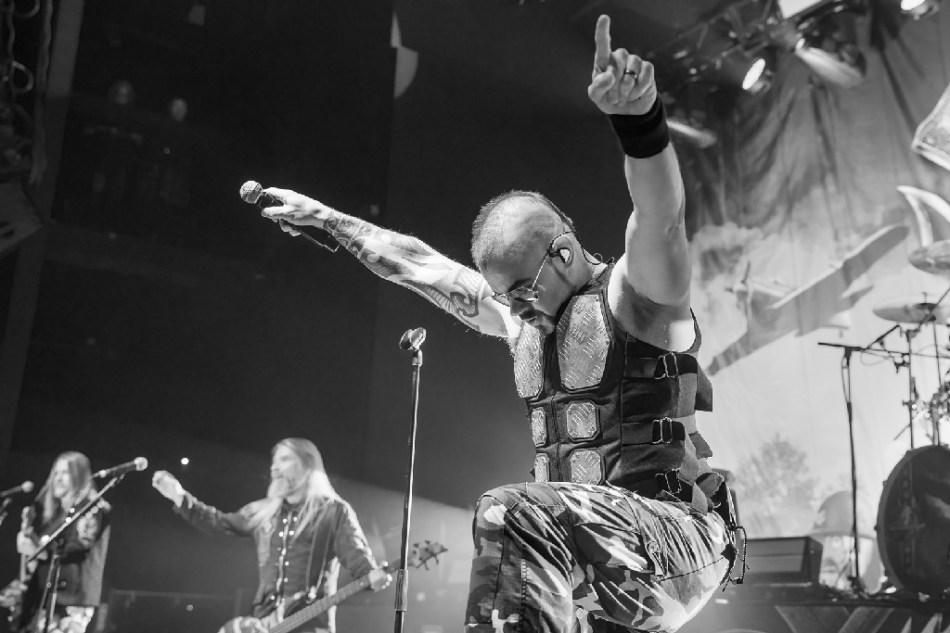 Michael Selge - Victory