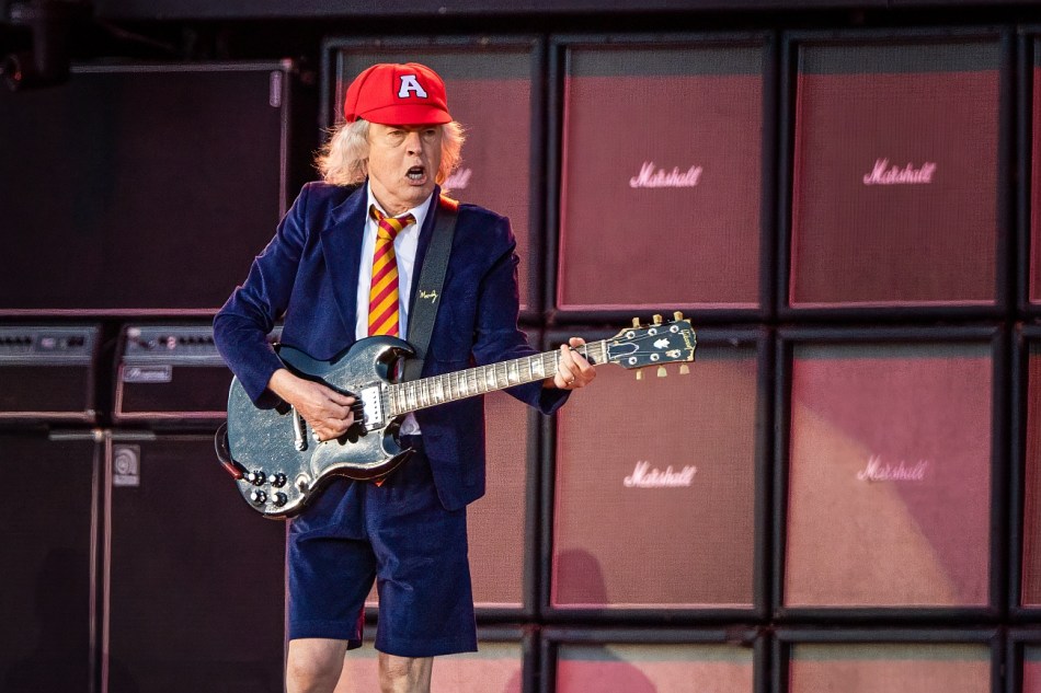 Michael Selge - Angas